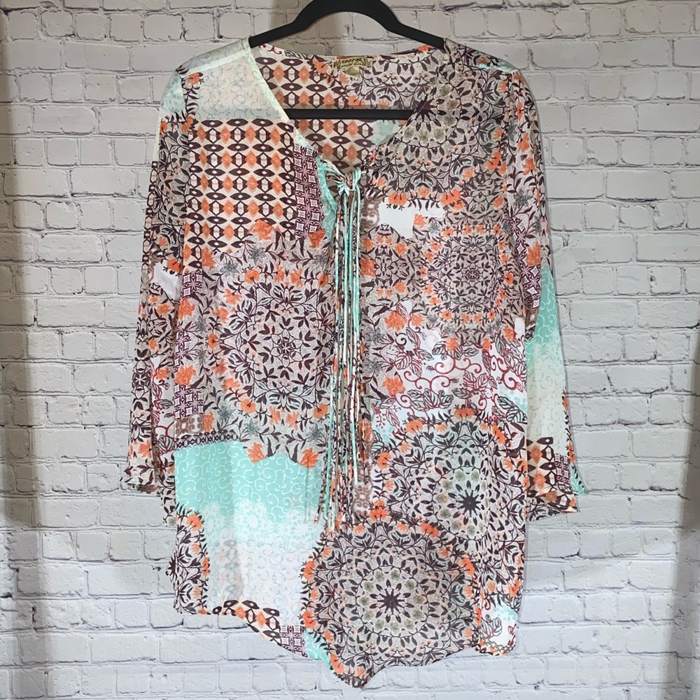 Women’s Oversized Tunic Top With Lantern Sleeves